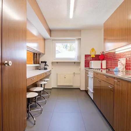 Casa Allegra 6 By Vacations, Im Zentrum & Mit Parkplatz Inkl * Arosa